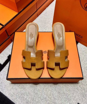 에르메스 올수공 오아시스 슬리퍼 샌들 앱송 64